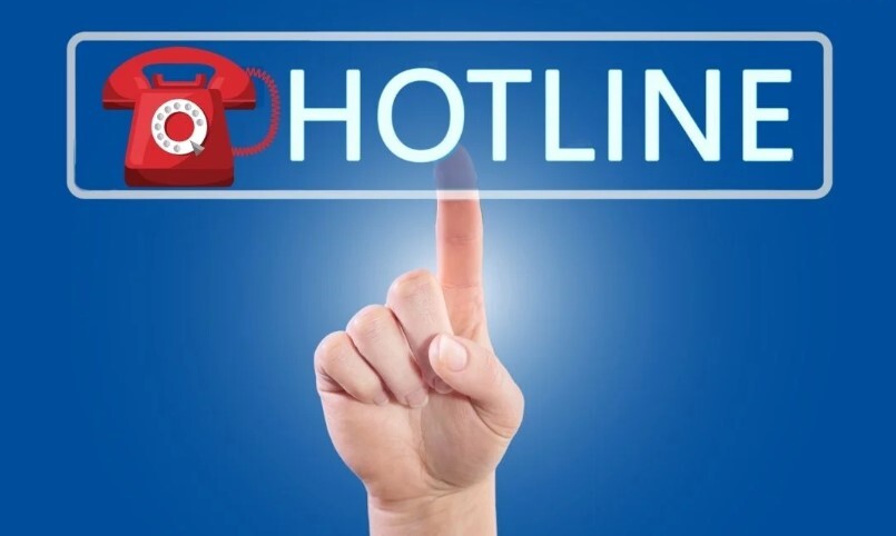 Liên hệ qua hotline V9bet